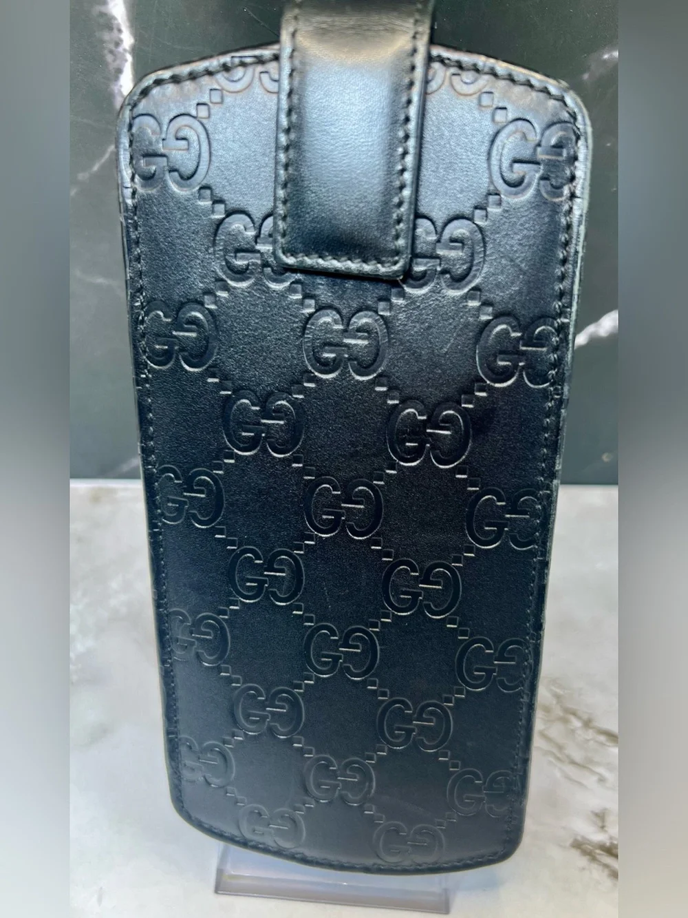 Gucci Vintage Black Guccissima Embossed GG Belt Loop Phone Case. GUC